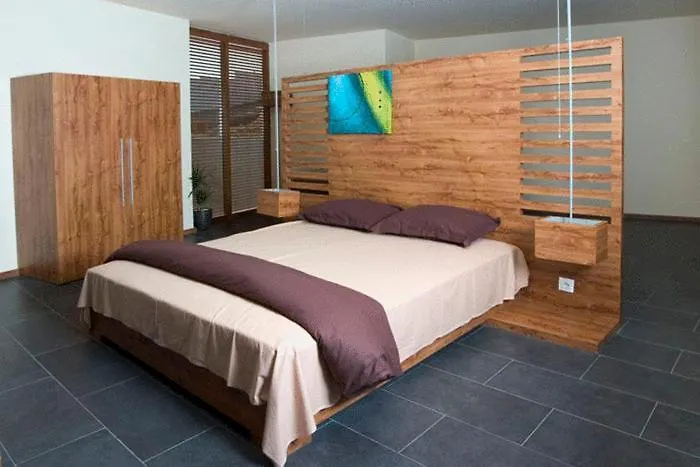 Design Hotel Logatero Sozopol 3*,